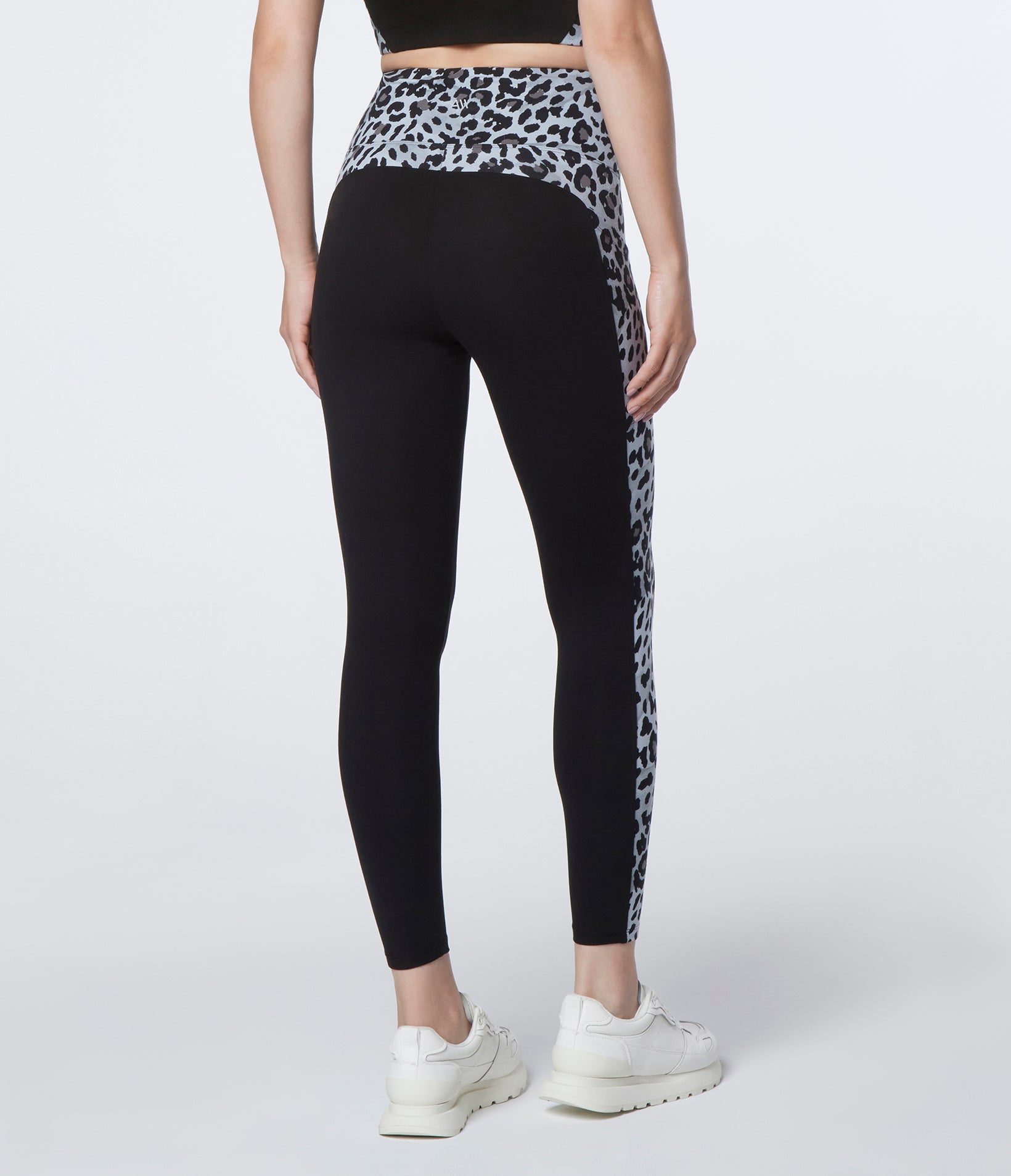 7/8 Spliced Legging With Pockets