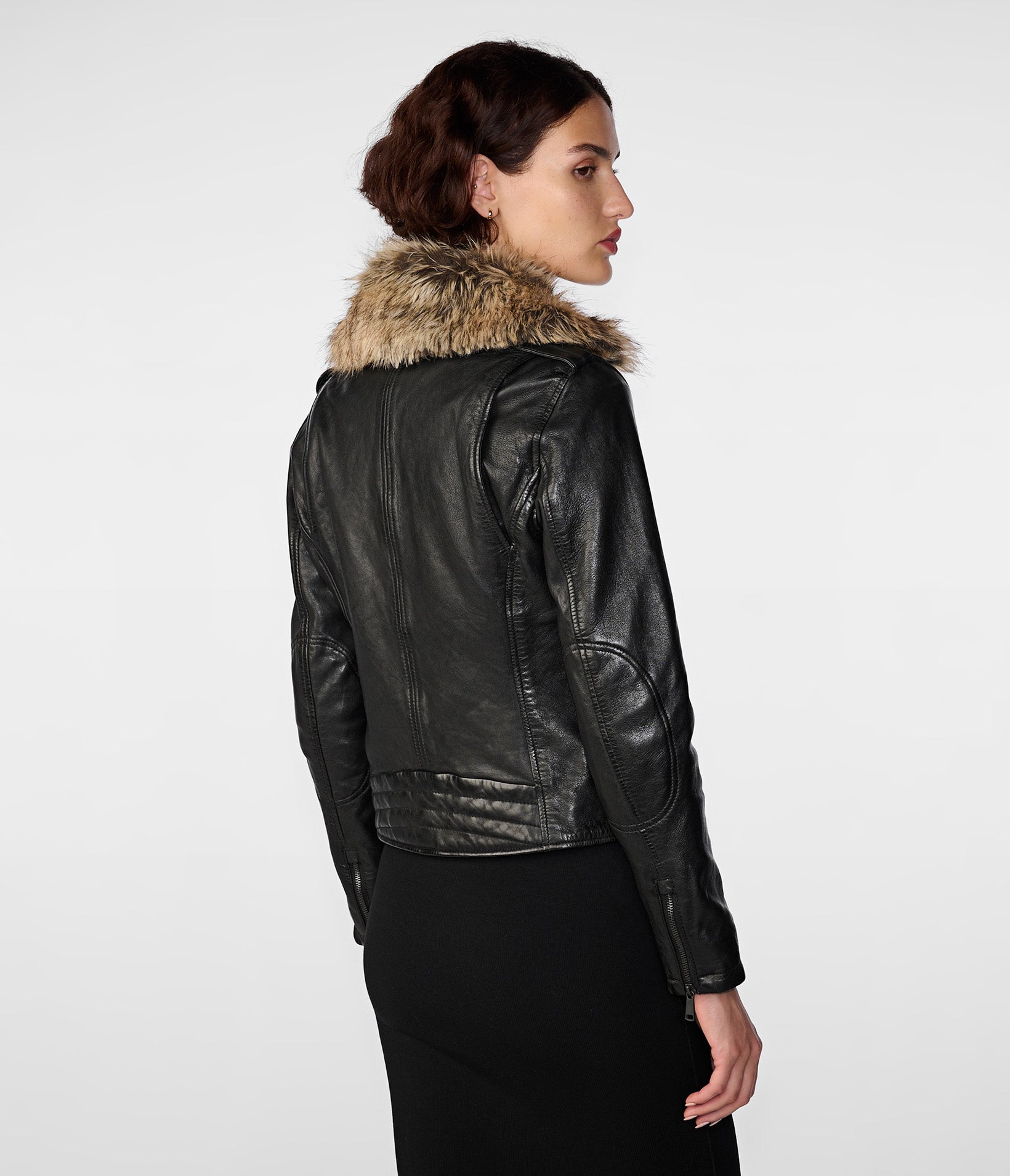 Zoe Moto Jacket With Faux Fur Collar Wilsons Leather